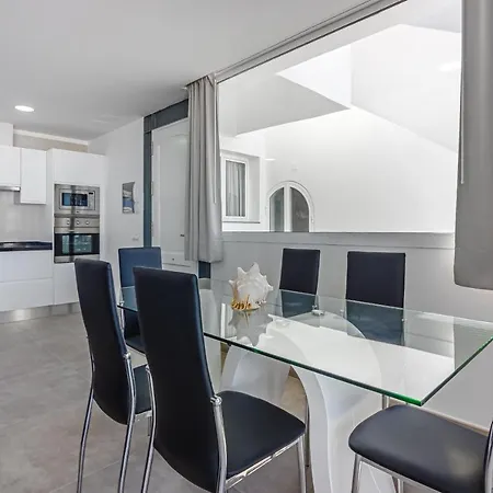 Magnifico Con Vista Panoramica Y Piscina Privada *